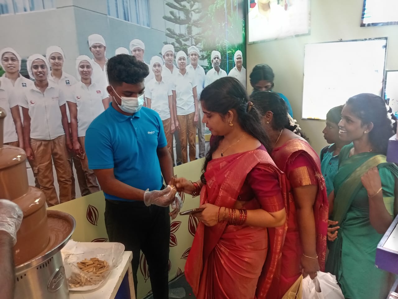 Ritzbury chocolate factory - Image 4